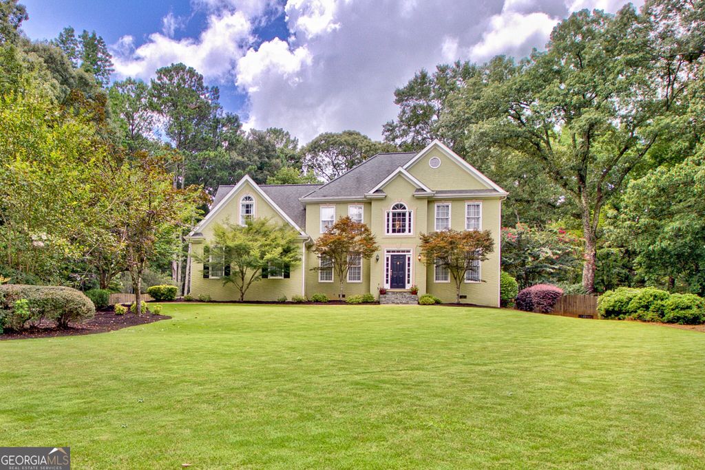 105 Arlington Tr, Fayetteville, GA 30215