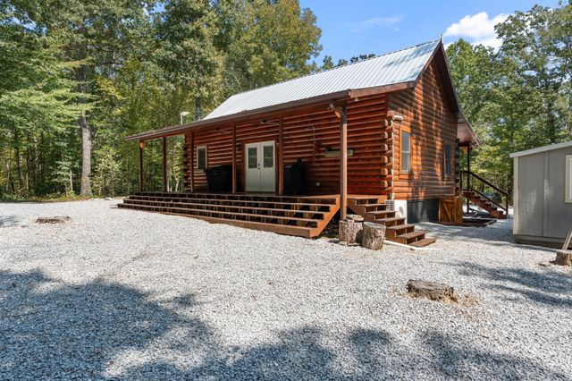 6095 Old Highway 13, Hurricane Mills, TN 37078