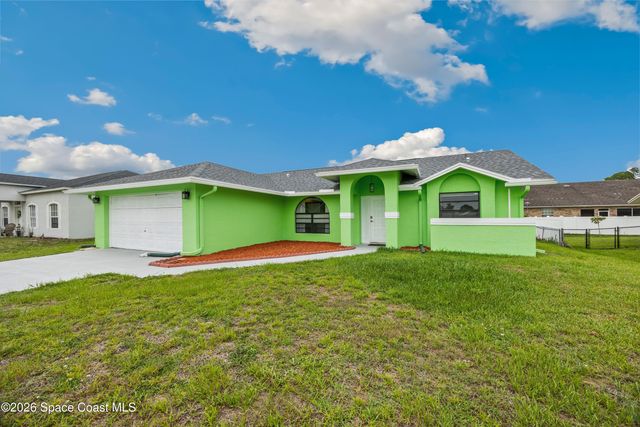 1737 Nanton Street NW, Palm Bay, FL 32907