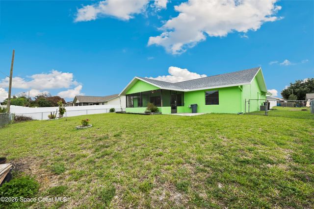 1737 Nanton Street NW, Palm Bay, FL 32907