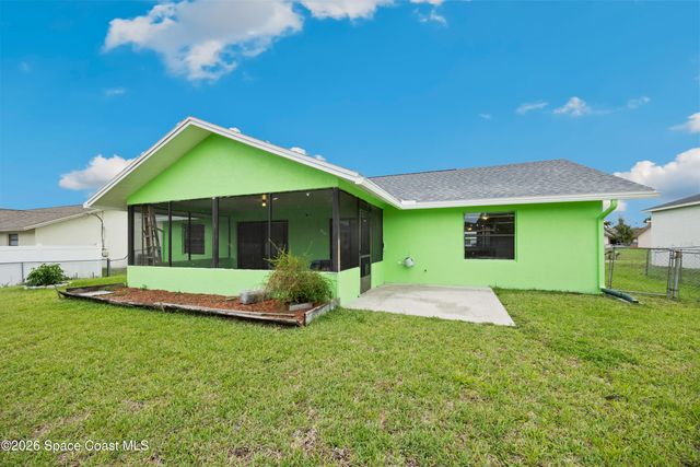 1737 Nanton Street NW, Palm Bay, FL 32907