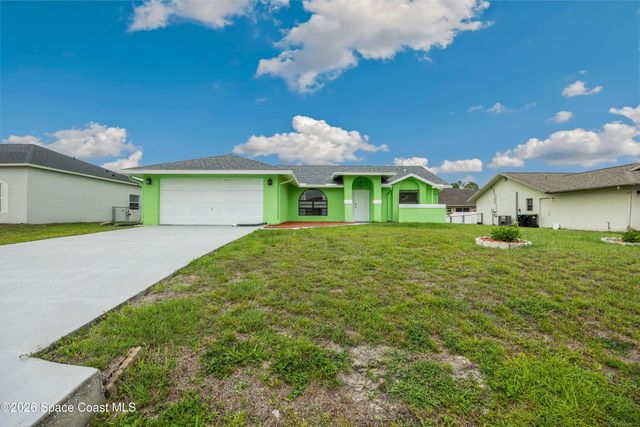 1737 Nanton Street NW, Palm Bay, FL 32907