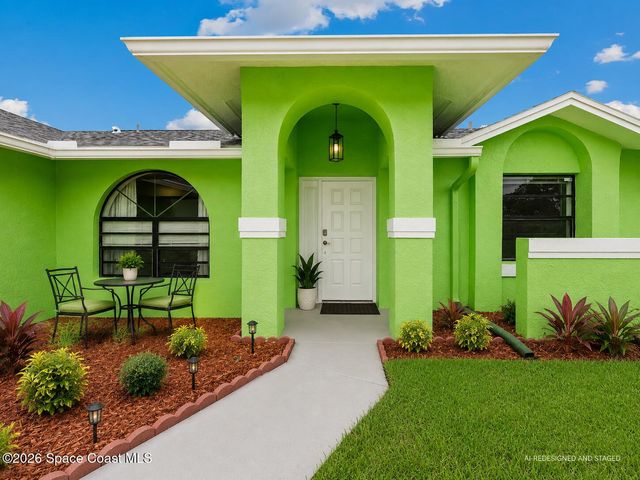 1737 Nanton Street NW, Palm Bay, FL 32907