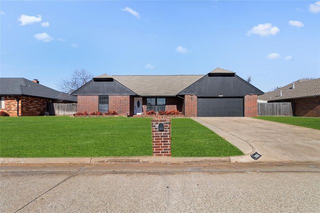 2633 SW 105th Street, Oklahoma City, OK 73170