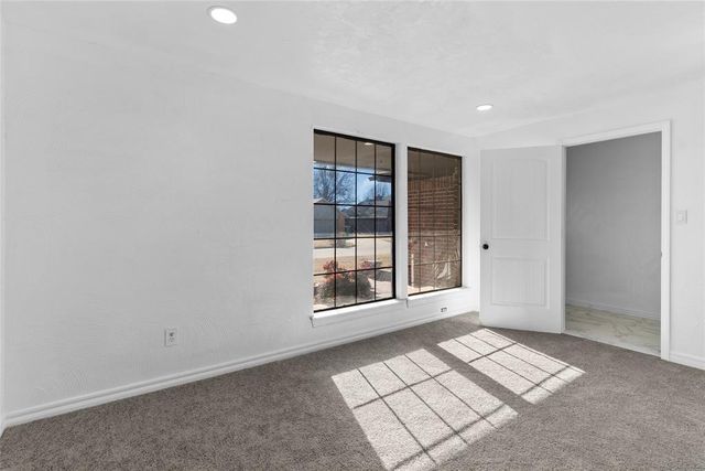 2633 SW 105th Street, Oklahoma City, OK 73170