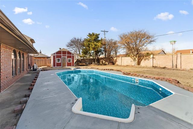 2633 SW 105th Street, Oklahoma City, OK 73170