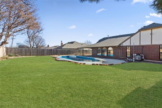 2633 SW 105th Street, Oklahoma City, OK 73170