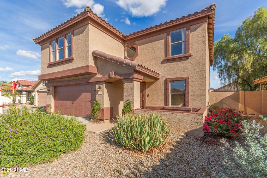 631 S COLONIAL Court, Gilbert, AZ 85296