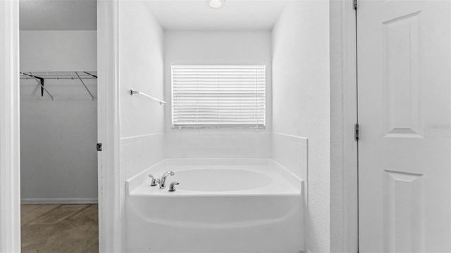 265 MAJESTIC GARDENS LANE, Winter Haven, FL 33880