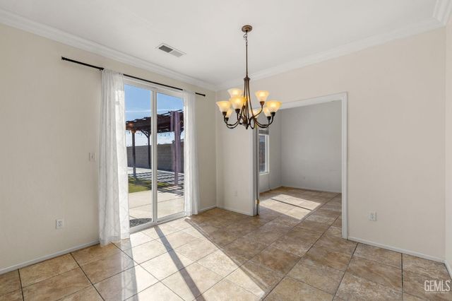 11515 Presidential Road, Bakersfield, CA 93312