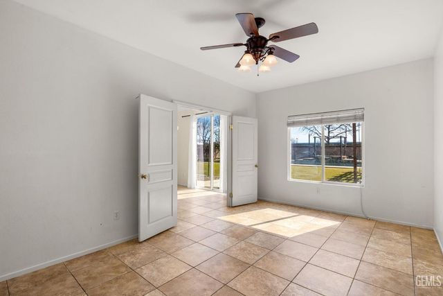 11515 Presidential Road, Bakersfield, CA 93312