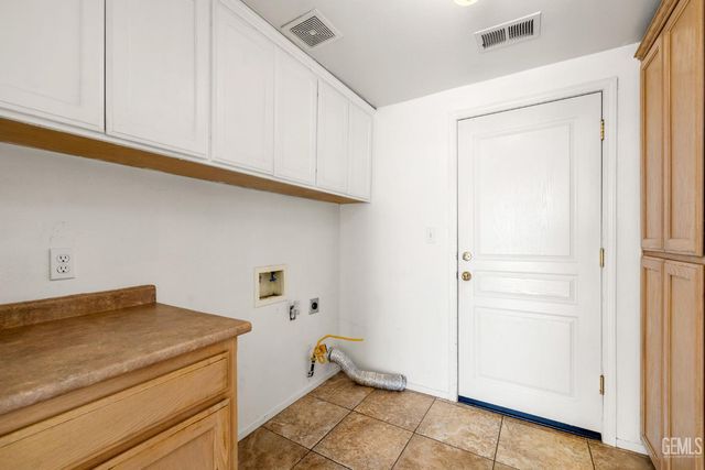 11515 Presidential Road, Bakersfield, CA 93312