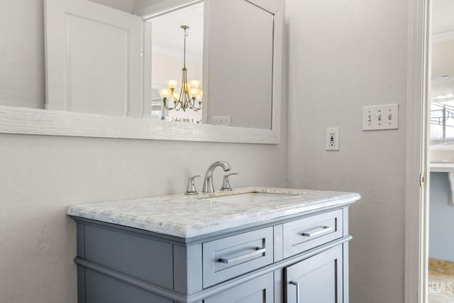 11515 Presidential Road, Bakersfield, CA 93312