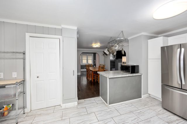 1048 Ada Avenue, Muskegon, MI 49442