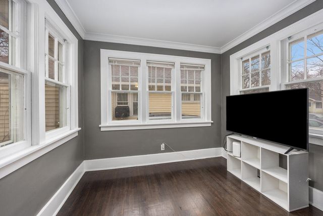 1048 Ada Avenue, Muskegon, MI 49442