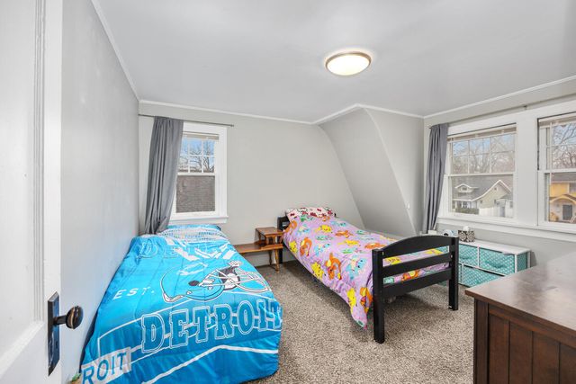 1048 Ada Avenue, Muskegon, MI 49442