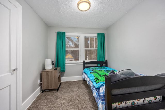 1048 Ada Avenue, Muskegon, MI 49442