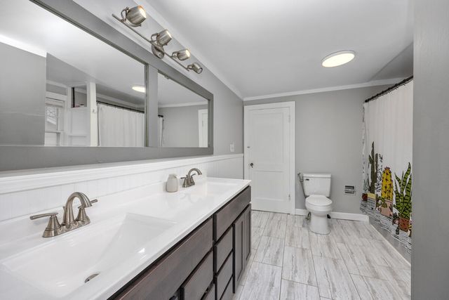 1048 Ada Avenue, Muskegon, MI 49442