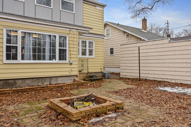 1048 Ada Avenue, Muskegon, MI 49442