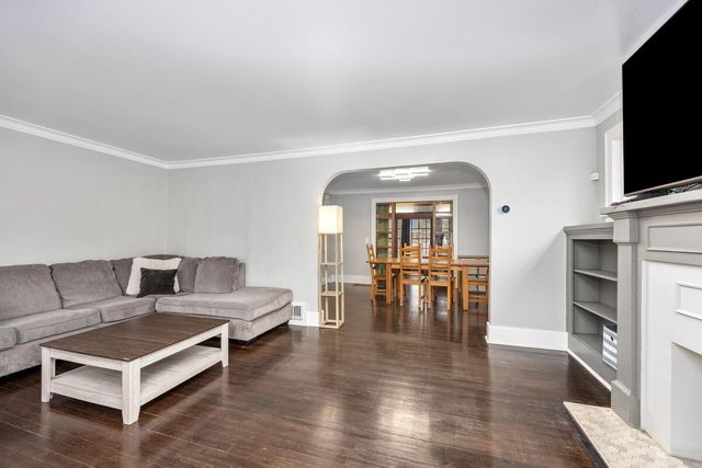 1048 Ada Avenue, Muskegon, MI 49442