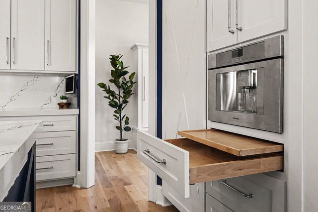 1895 Henley Way, Alpharetta, GA 30009