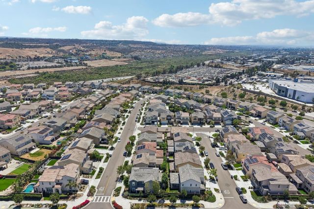 910 Camino Meandro, Chula Vista, CA 91913