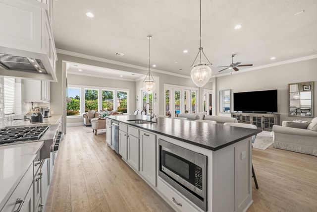 2303 Bottlebrush Lane, Conroe, TX 77384