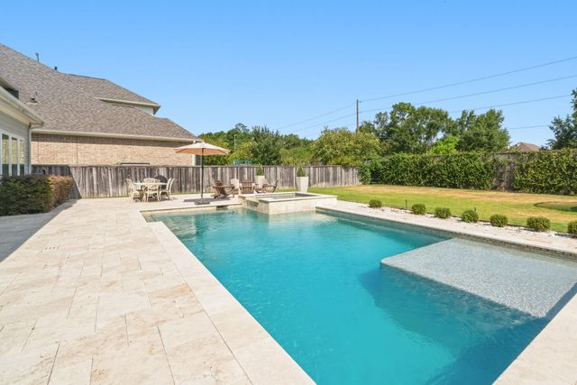 2303 Bottlebrush Lane, Conroe, TX 77384