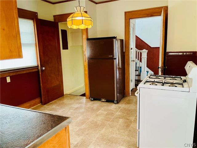 152 Hastings Place, Syracuse, NY 13206