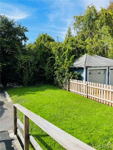 152 Hastings Place, Syracuse, NY 13206