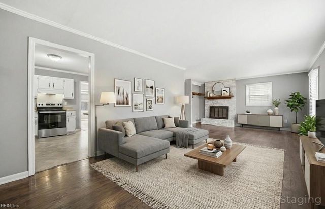 2209 Sparrow RD, Chesapeake, VA 23320