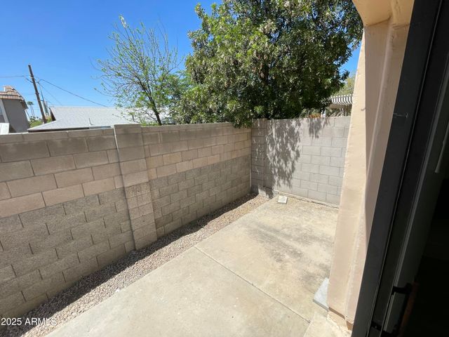 6514 N 13th Drive, Phoenix, AZ 85013