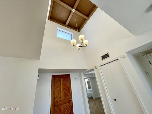 6514 N 13th Drive, Phoenix, AZ 85013