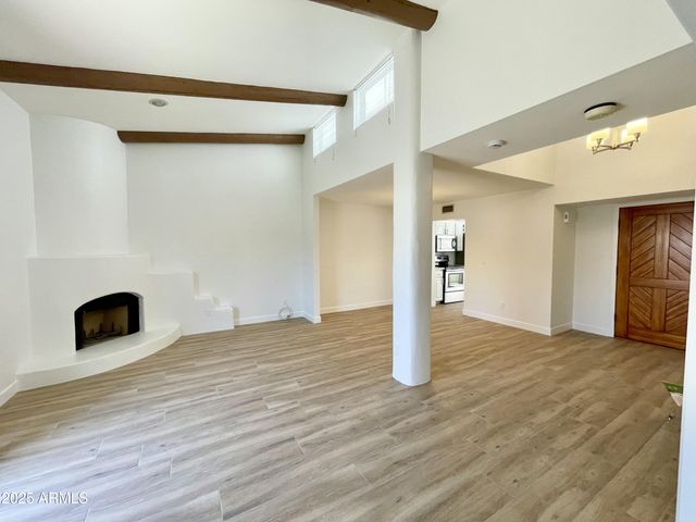 6514 N 13th Drive, Phoenix, AZ 85013