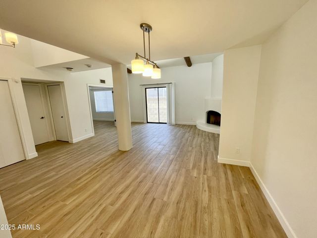 6514 N 13th Drive, Phoenix, AZ 85013