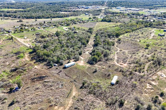 166 Norwood LN, Elgin, TX 78621