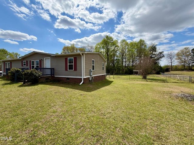 6444 Chadwick Road, Elm City, NC 27822