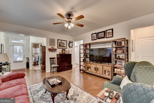6599 Autumn Ridge Way, Hoschton, GA 30548