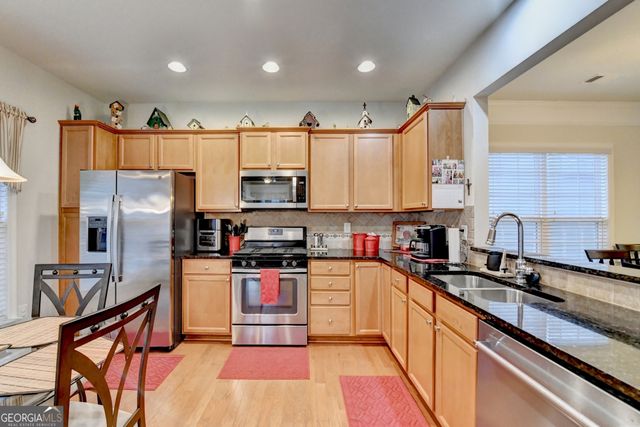 6599 Autumn Ridge Way, Hoschton, GA 30548