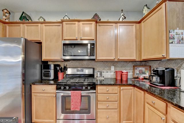 6599 Autumn Ridge Way, Hoschton, GA 30548