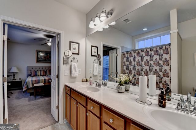 6599 Autumn Ridge Way, Hoschton, GA 30548