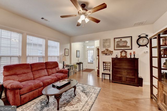 6599 Autumn Ridge Way, Hoschton, GA 30548
