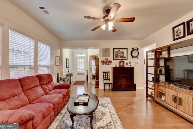 6599 Autumn Ridge Way, Hoschton, GA 30548