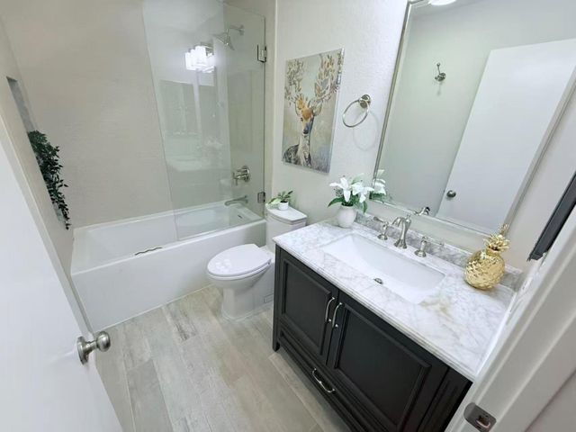 340 Grand Boulevard 12, San Mateo, CA 94401