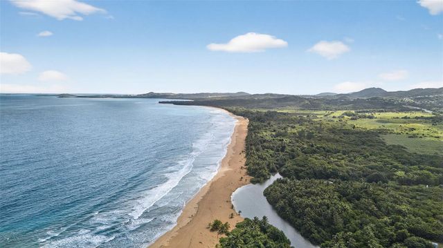 49-99 CLL ROSENDO M CINTRON 13C, Luquillo, PR 00773