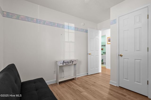 118 NE 31st Street, Oak Island, NC 28465