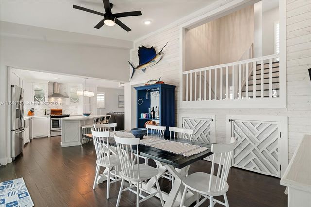 215 Wildwood Cir, Key Largo, FL 33037