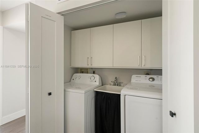 215 Wildwood Cir, Key Largo, FL 33037