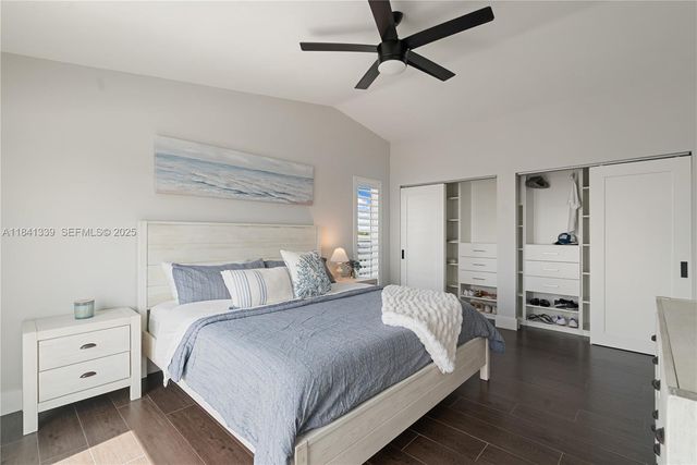 215 Wildwood Cir, Key Largo, FL 33037