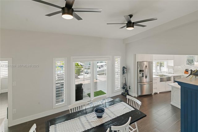 215 Wildwood Cir, Key Largo, FL 33037